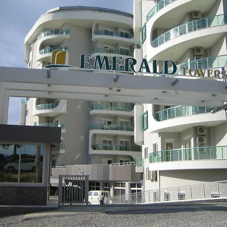 Emerald Towers Lägenhet